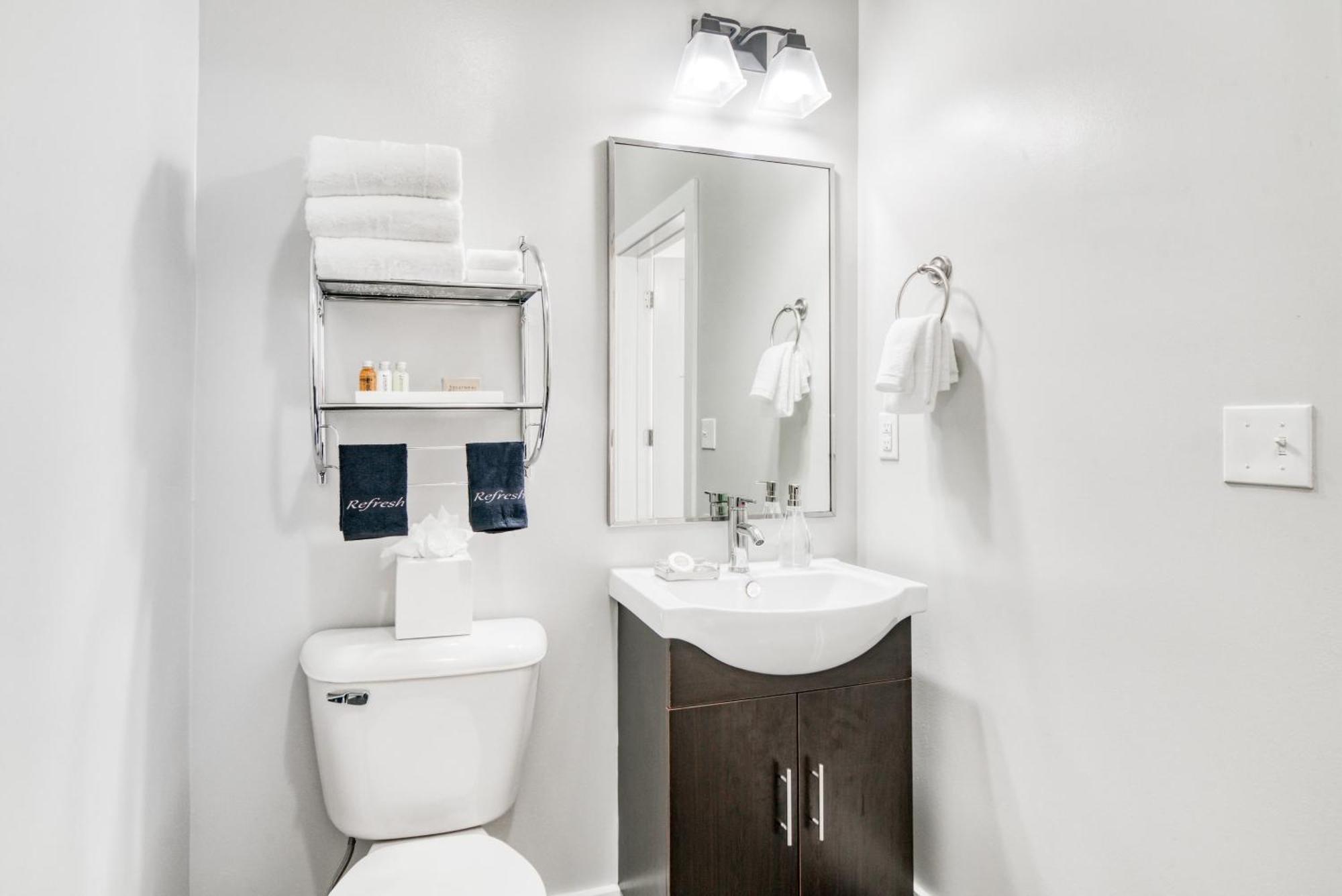 Cozysuites Music Row Bold 1Br W Free Parking Nashville Luaran gambar