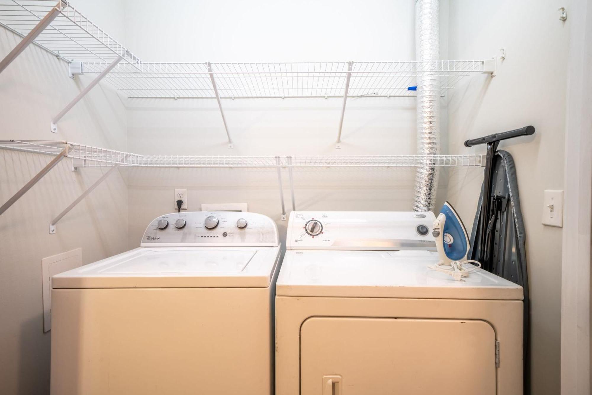 Cozysuites Music Row Bold 1Br W Free Parking Nashville Luaran gambar