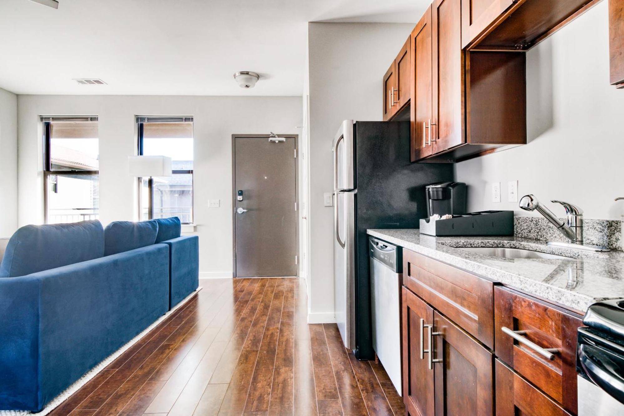 Cozysuites Music Row Bold 1Br W Free Parking Nashville Luaran gambar