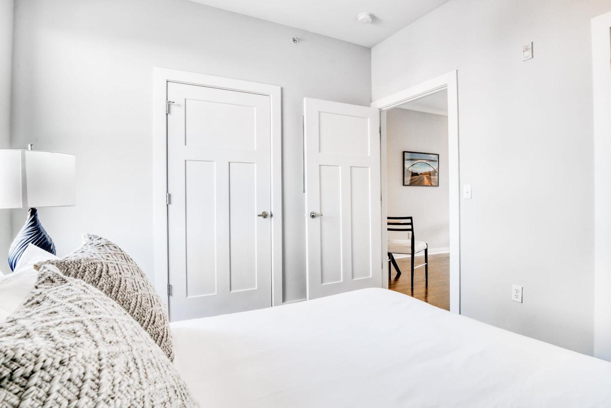 Cozysuites Music Row Bold 1Br W Free Parking Nashville Luaran gambar